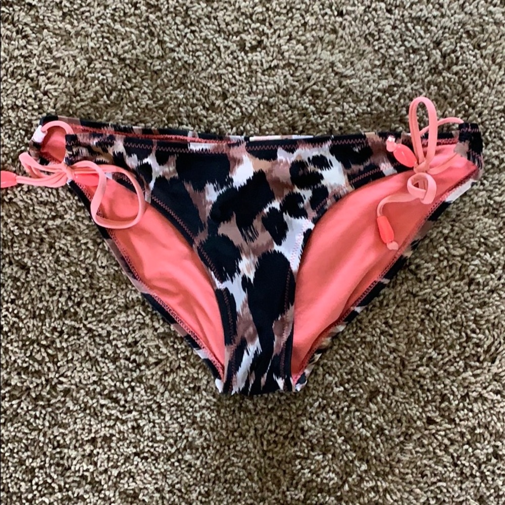 Cheetah Bottoms